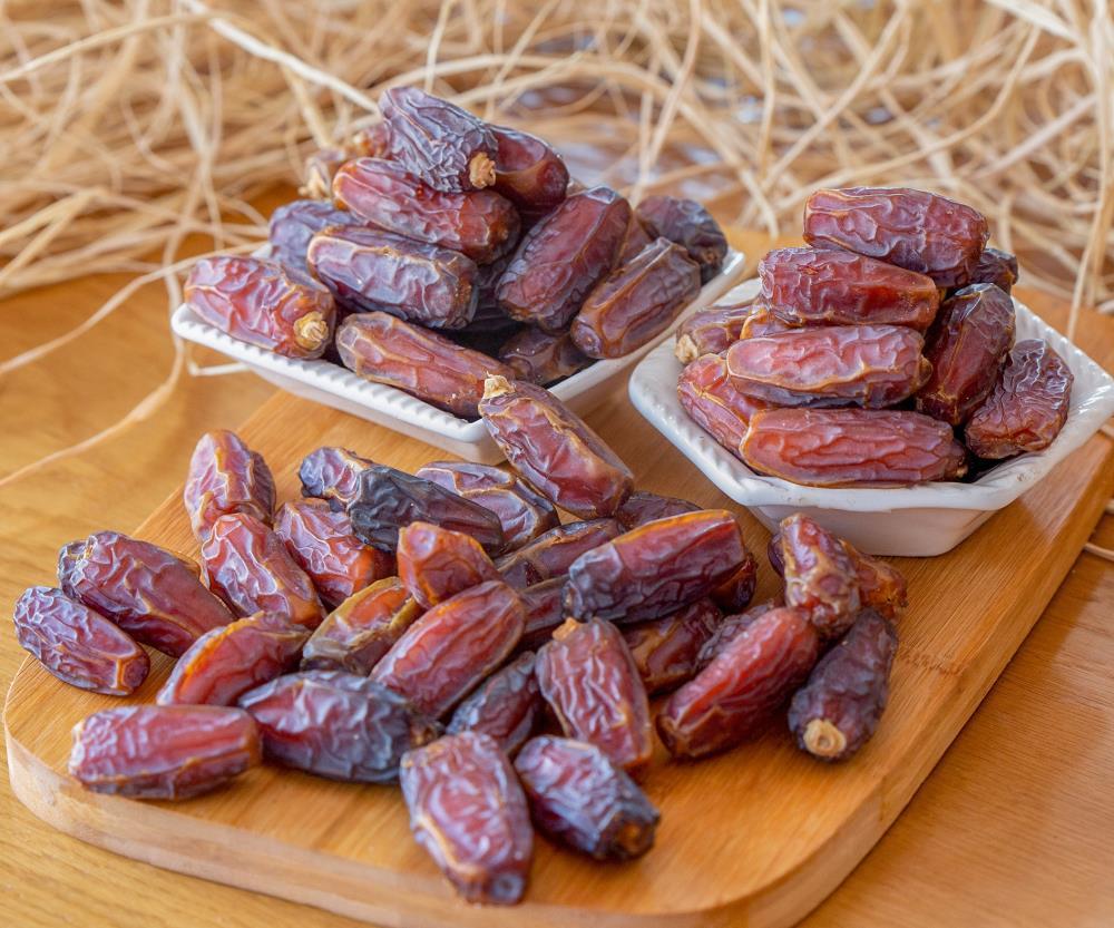 Medine Hurması (1 kg)