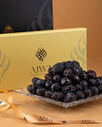 Ajwa Hurması (Premium)