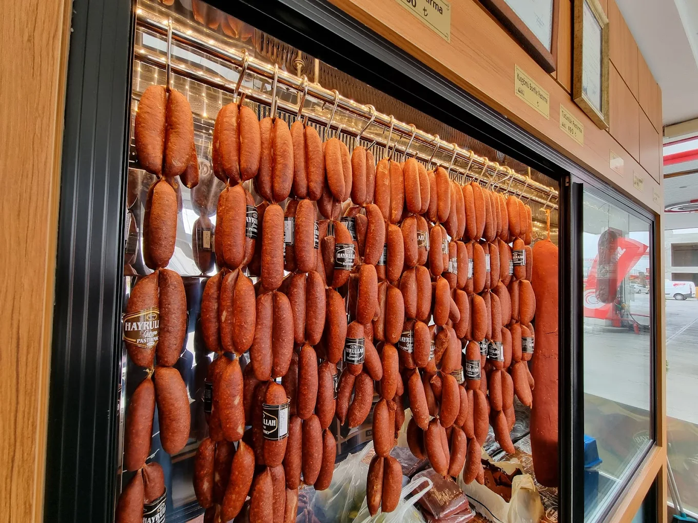 Pastırmacı Hayrullah Gurme Ambar işletme görseli 4